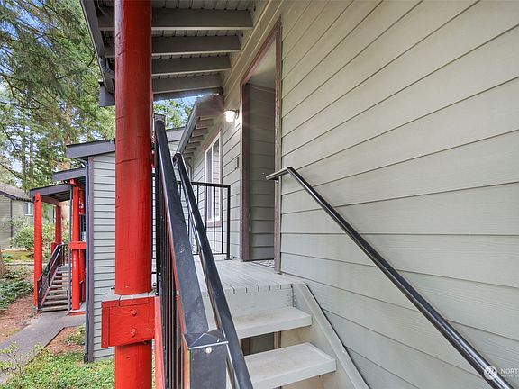 2nd image of 14605 NE 30th Place #12-D