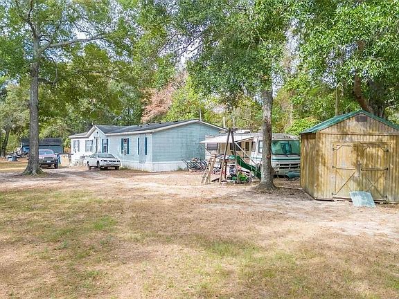 5th image of 17258 Old Highway 105 E