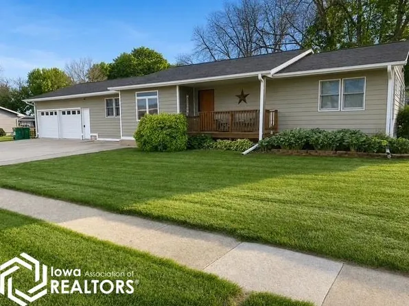 1215 N McCoy St, Algona, IA 50511