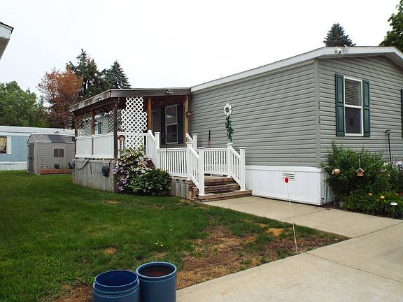 2nd image of 50948 Connecticut Ave #16
