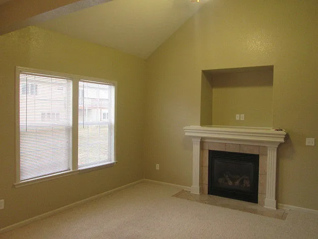 2210 Brooke Bnd — Photo 2