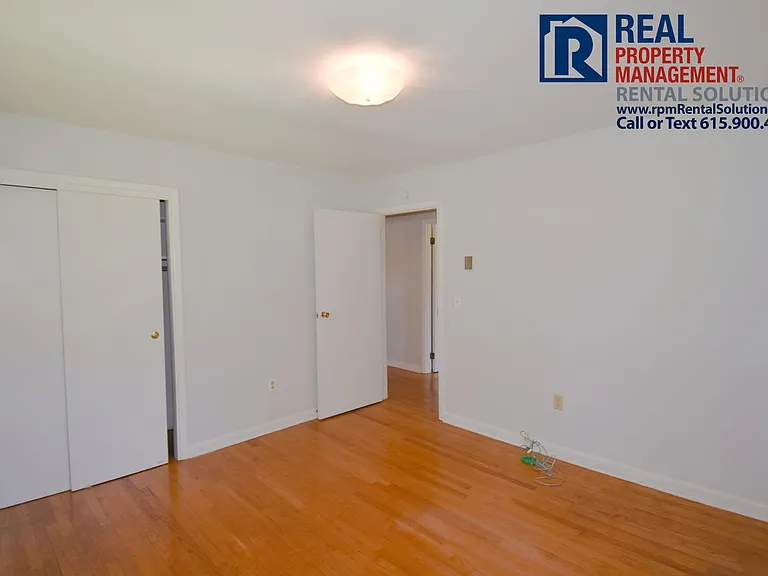 1460 Compton Rd — Photo 13