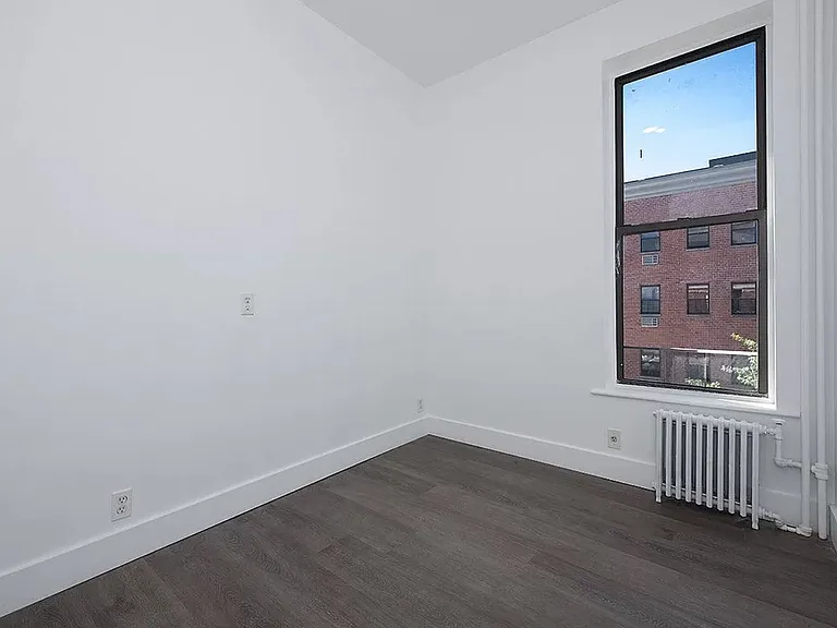 195 Franklin St #2F — Photo 4