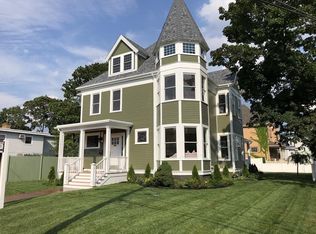 18 Walnut St, Medford, MA 02155