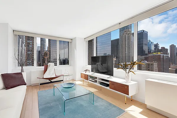 Sold by Douglas Elliman | media 24