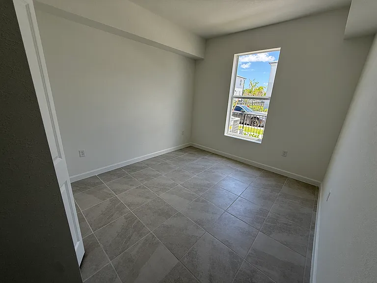 12430 SW 248th St #8A — Photo 2