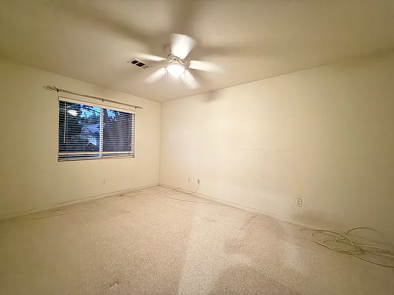2951 Sycamore Ln — Photo 9