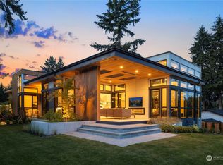 2604 79th Ave NE, Medina, WA