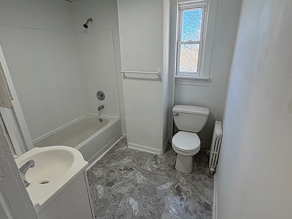 2nd image of 22 E Green St #2