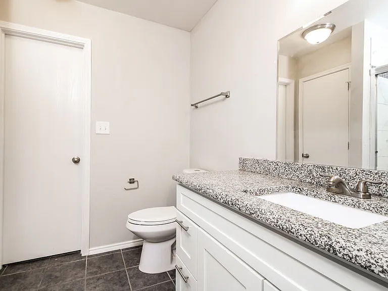 809 Pace Dr — Photo 12
