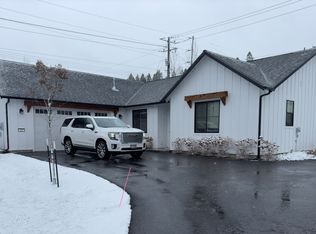 117 Hanson Ct, Dover, ID 83825