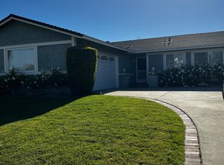2105 Lindale Ave, Simi Valley, CA 93065