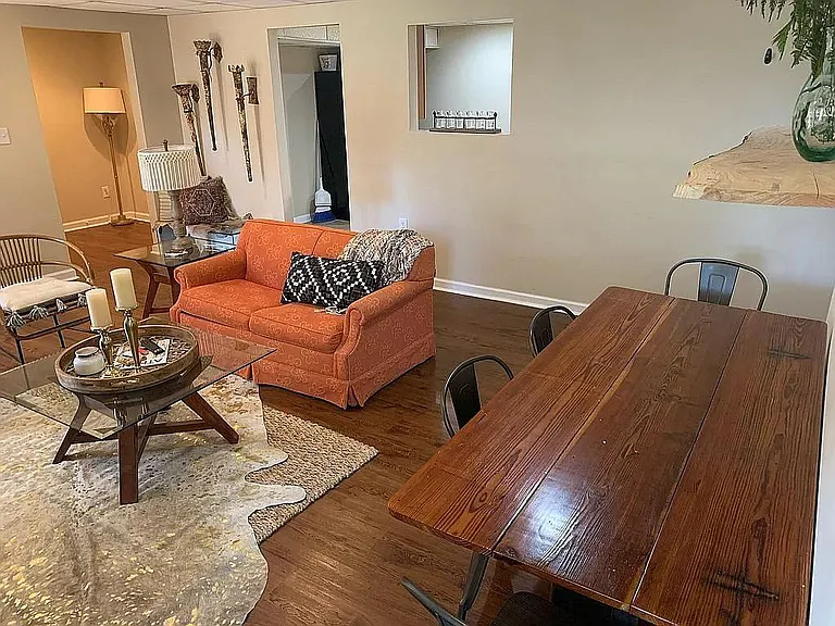 140 Riverdale Dr — Photo 8