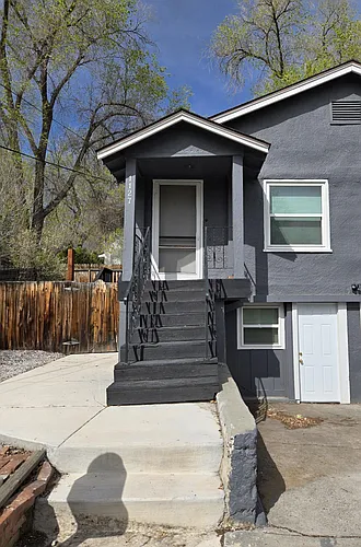 1127 Buena Vista Ave Photo 1