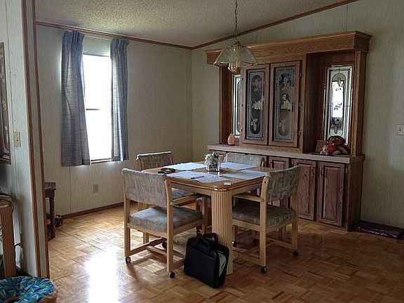 3rd image of 16636 Tavira Dr