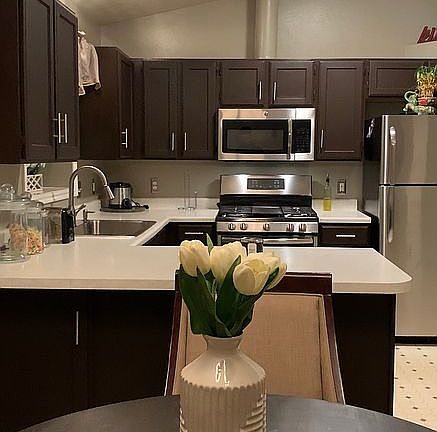 2nd image of 6020 W Settlers Point Dr
