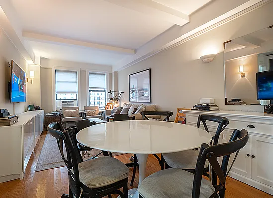 Rented by Rita S Citrin, LREB | media 25