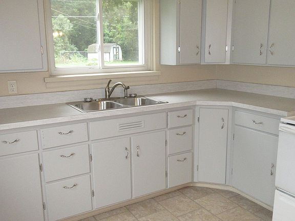 4th image of 68172 Shirley Ln