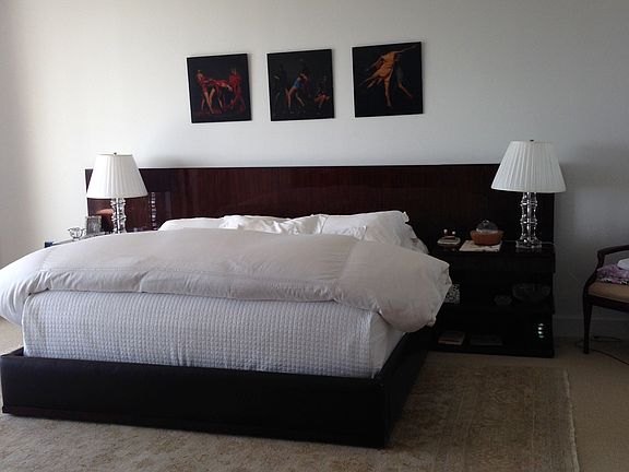 4th image of 19500 Turnberry Way APT 24D