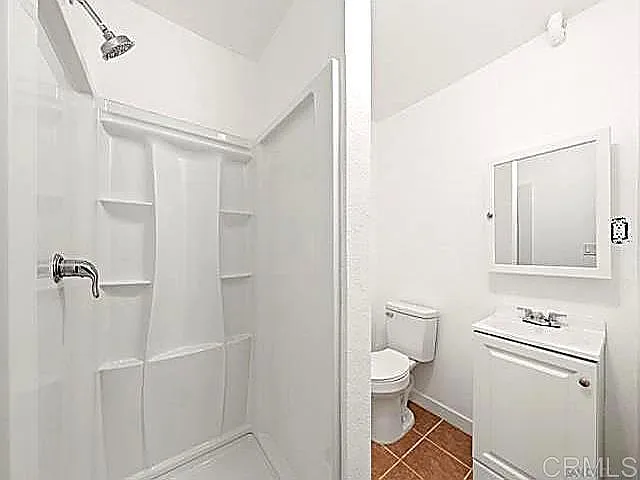 2040 Earl St — Photo 20