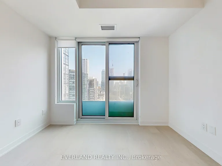 252 Church St #2512 — Photo 7