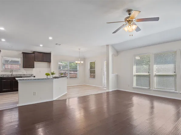 805 Hazels Way, Anna, TX 75409