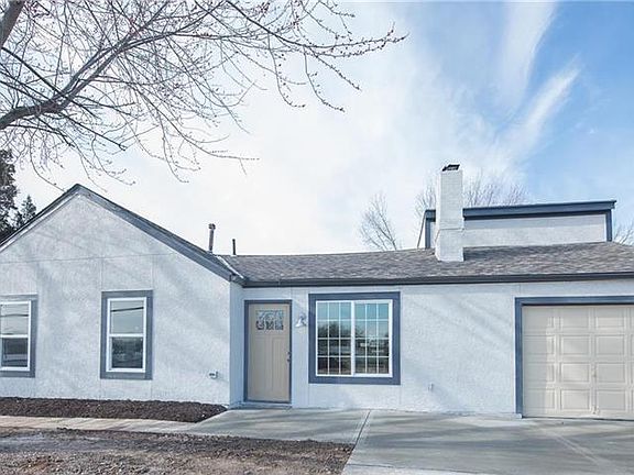 2nd image of 4702 Vista Dr