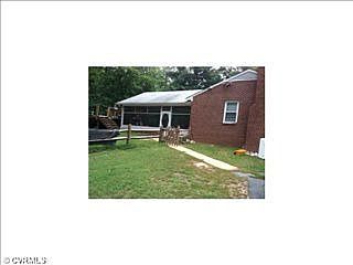 2nd image of 1736 Theresa Ln