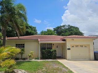 2538 Fillmore Street, Hollywood, FL 33020