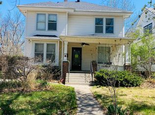 1276 SW College Ave, Topeka, KS 66604