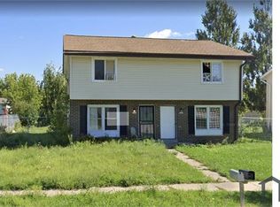 10430 W Jonen St, Milwaukee, WI 53224