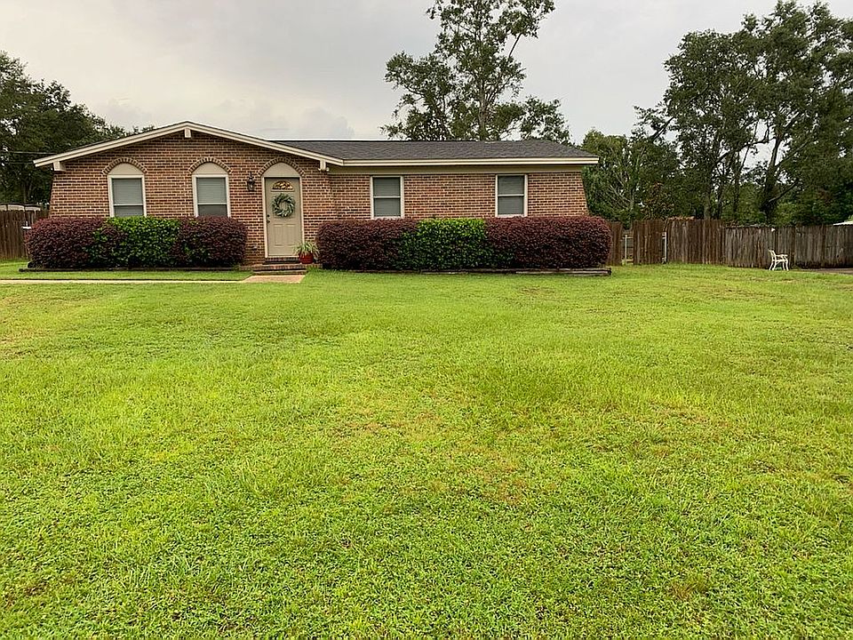 1st image of 870 El Camino Dr