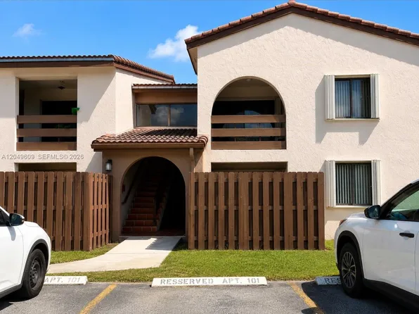 8999 SW 123rd Ct APT 103, Miami, FL 33186
