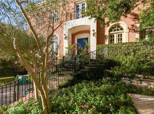 2704 Hillview Green Ln, Austin, TX 78703