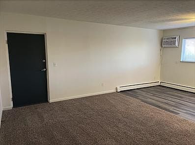 5th image of 4605 Vendome Pl #A01