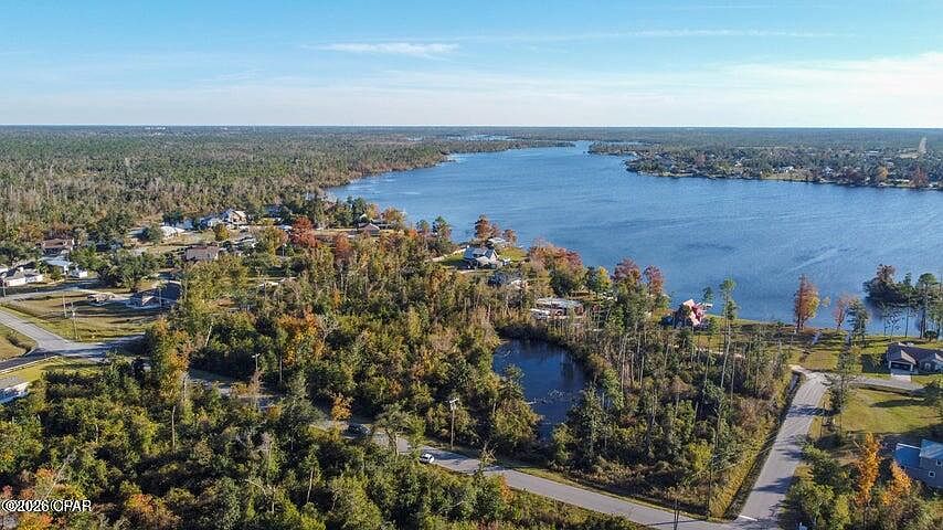 2nd image of 5027 Bay Head Rd