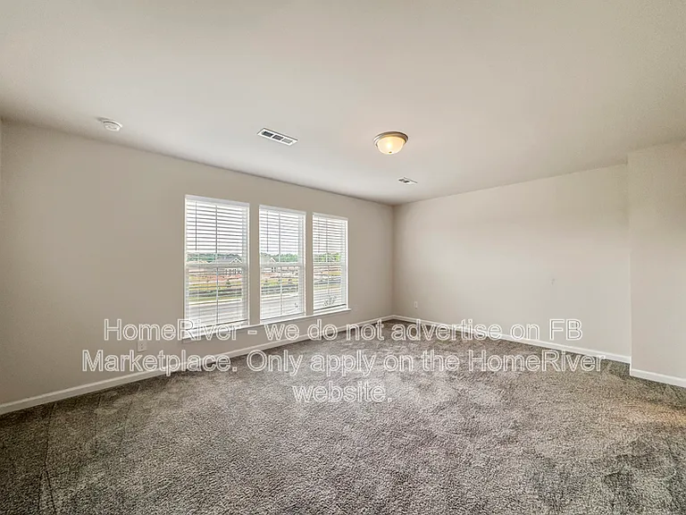 3715 Feltham Ln — Photo 12