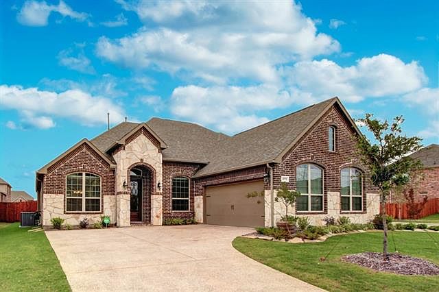 1st image of 9772 Crown Meadow Dr