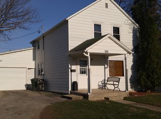 325 Houston St, Ripon, WI 54971