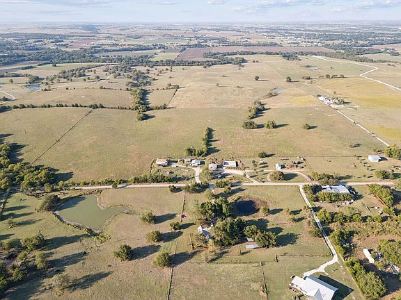 2nd image of 352 Tbd County Rd