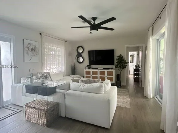 4455 NW 18th Ter, Oakland Park, FL 33309