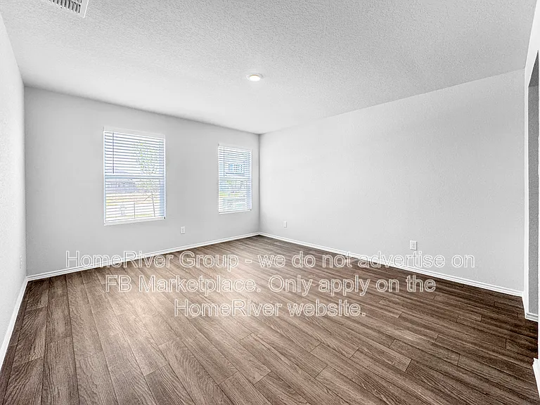 408 Jacks Pl — Photo 6