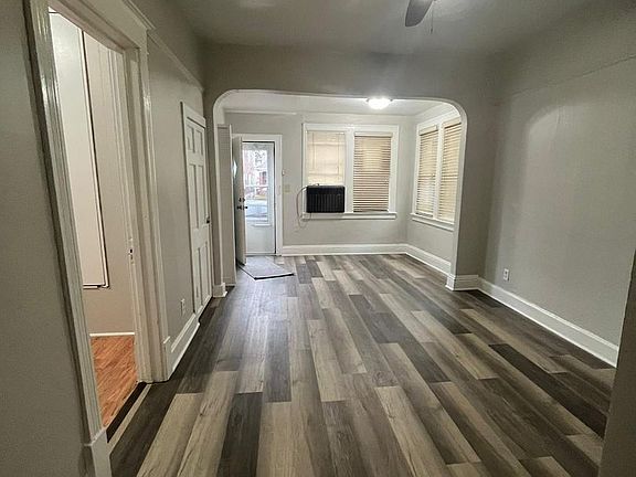 3rd image of 4010 Pulaski St #1F