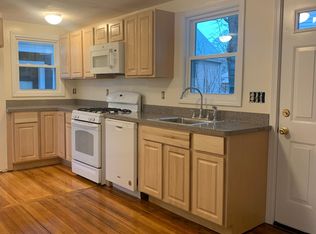 31 Hancock St, Braintree, MA 02184