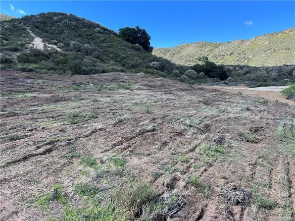 1 Olive St #3, Menifee, CA 92584