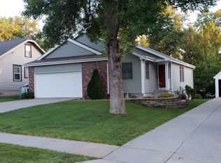 1668 Sioux St, Lincoln, NE 68502