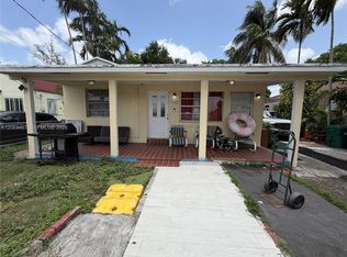 3245 NW 34th St, Miami, FL 33142