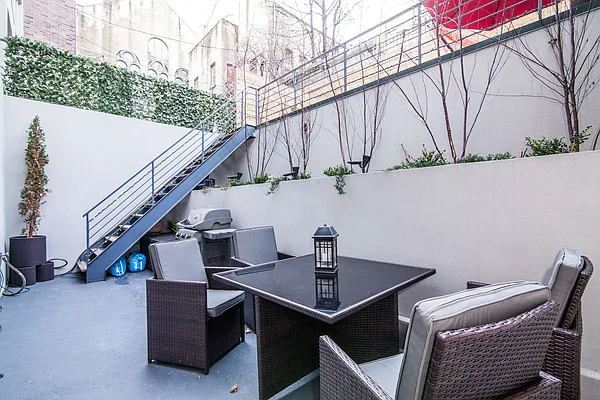 Sold by Marty Hanna, LREB | media 13