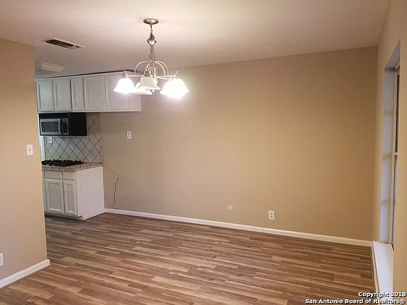 4th image of 3842 Gayle Ave