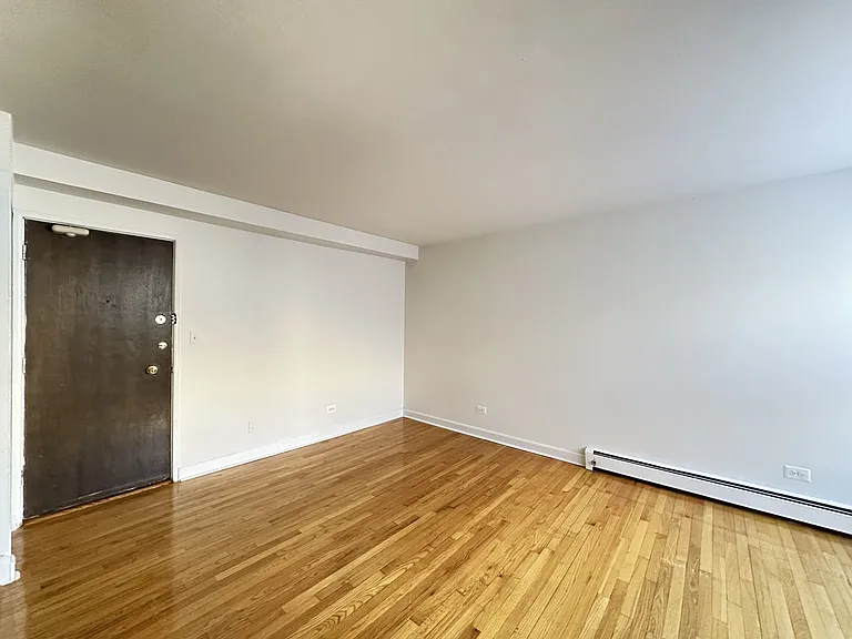 6830 N Sheridan Rd #365 — Photo 14